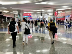 Lotniska w Dubaju i Abu Zabi zaatakowane przez Iran. Dron uderzył w ikonę