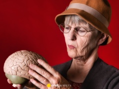 Skąd biorą się halucynacje u pacjentów z Alzheimerem?