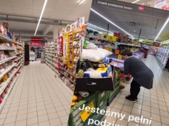 Pokazali nagminną praktykę klientów dyskontu. "O! Jakie to prawdziwe"