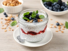 Ma mnóstwo błonnika i pęcznieje w żołądku. Jedz na diecie, a boczki znikną