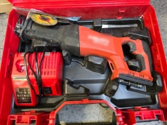 Policjanci odzyskali elektronarzędzia pochodzące z włamania