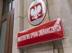MSZ uruchamia specjalną infolinię dla Polaków, którzy utknęli na Bliskim Wschodzie