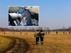 Kilkudziesięciu strażaków i żołnierzy przeczesywało łąki nad Bystrzycą. Szukano rozbitego samolotu