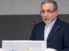 Mocne słowa szefa irańskiej dyplomacji. Śmierć Chameneia otwiera 