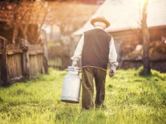 KRUS: Od marca wyższe emerytury i renty rolnicze