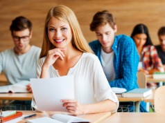 Zjazdy w WSKZ. Bezpośredni kontakt jako integralna część procesu kształcenia