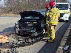 Zderzenie na autostradzie A4. Tworzą się korki na wyjeździe z centrum
