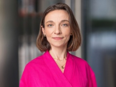 „Powinniście pracować szybciej i taniej”. Prawnicy pod presją klientów. Ekspertka mówi o tym, jak może skończyć się korzystanie z AI w sądzie