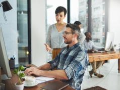 Rynek usług HR pod presją. Pracy przybywa, ale ubywa agencji