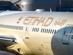 Dziwny ruch Etihad Airways. Air Arabia i Emirates jasno o lotach z ZEA