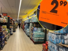 Doliczają do rachunków w Lidlu i Biedronce. "Informacja drobnym drukiem"