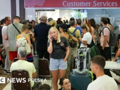 Odwołane loty i nowe ostrzeżenia dla podróżnych po atakach Iranu