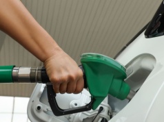 Ceny paliw na stacjach wystrzelą? Ekspert wyjaśnia, co nas czeka