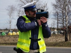 Przypominamy o nowych przepisach – za to mogą zabrać prawo jazdy na 3 miesiące