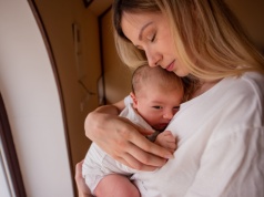 Matka potrzebuje chwili dla siebie. 