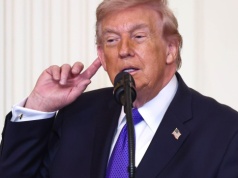 Amerykanie nie wiedzą, co się dzieje w Iranie? Słynny politolog: Trump jest manipulowany