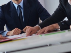 Fundusz z Grupy MCI sprzedał akcje IAI, wpływ netto z transakcji wyniósł 470,5 mln zł