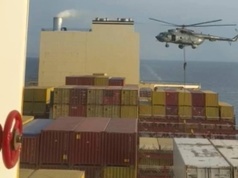 Cieśnina Ormuz zablokowana. Iran: Podpalimy każdy statek, który spróbuje przepłynąć