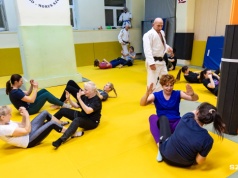 Kobiety uczą się samoobrony w szczecińskim klubie