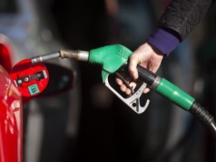 Ceny paliw na polskich stacjach nie powinny gwałtownie rosnąć