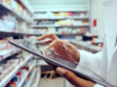 Zakaz we wszystkich aptekach. Pilny komunikat GIF