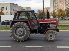 Ciągnik rolniczy do 40 km/h od dziś legalnie. Nowe przepisy podnoszą limit prędkości o 30%