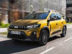 Jeździliśmy najlepszą wersją Dacii Sandero. Ma silnik na LPG, automat i obiecuje 1440 km zasięgu | Pierwsza jazda