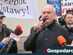 PROTESTY SZPITALI. "Oszczędności i likwidacje kosztem pacjentów"