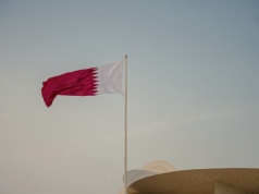 Kryzys w Zatoce Perskiej rozszerza się na przemysł. Jak długo rynek wytrzyma bez Kataru?