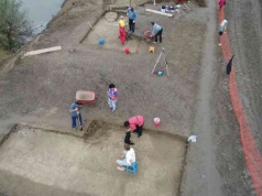 77 ciał w jednym grobie. Kto wydał wyrok na kobiety i dzieci?