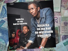 Płońska policja wytropiła kasjerkę, która wycofując transakcje klientów przytuliła sobie 55 tys. zł