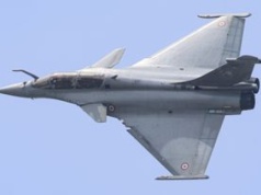 Wojna z Iranem. Do regionu dołączają maszyny mocarstwa UE