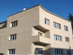 Modernistyczna perła Saskiej Kępy jak nowa. Kamienica Wolframów po remoncie