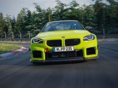 BMW zaopatrzyło M2 w oficjalny pakiet M Performance Kit