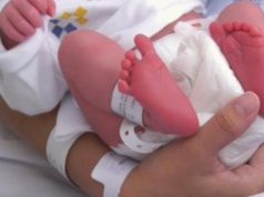 Kobieta szuka prawdy po 35 latach. „W szpitalu oddano ją obcej rodzinie”