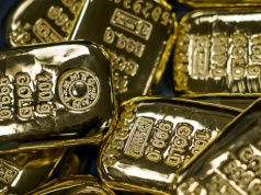 Największy spadek ceny złota od ponad miesiąca