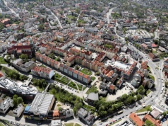 Najstarsze uzdrowisko w Polsce. Jedno miasto, pięć pasm górskich. Zawsze zaskakuje