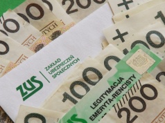 Średnia emerytura w Polsce. ZUS podał właśnie kwotę