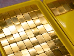 Złoto ponownie drożeje. Odrabia straty z poprzedniej sesji