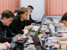 Rzeszów stolicą technologii obronnych. Rusza Hackathon Detect & Defend