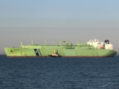 Objęty sankcjami rosyjski gazowiec płonie u wybrzeży Malty