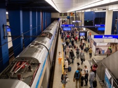 Tyle zarabiają najbogatsi Polacy z górnych 10 proc., a tylu dostaje minimalną. Nowe dane GUS