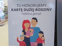 Karta Dużej Rodziny w 2026 r. Od 1 marca zmiana stawki, wielu rodziców może się zdziwić