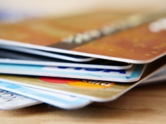 W Holandii wymienią wszystkie karty bankowe. Dlaczego?