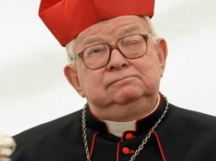 Pamięć o kardynale Gulbinowiczu? Na Litwie ma się dobrze 