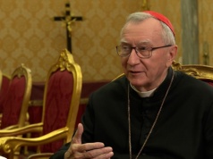 Kard. Parolin: wojny prewencyjne grożą podpaleniem świata