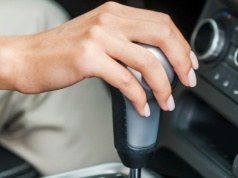 Czy eCVT to idealna skrzynia biegów? Jej największą wadą są użytkownicy.