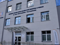 Starosta o szpitalu w Pionkach: nowoczesna siedziba a dług coraz większy...