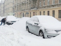 Zima uderzy z dwóch kierunków. Meteorolodzy wskazują datę
