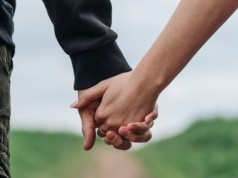 Życie zaczyna się po trzydziestce. Dane GUS rysują nowy obraz Polaków